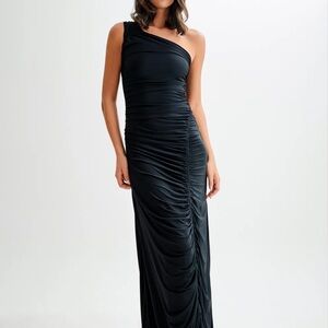 Black formal one shouldered dress - never been worn!!